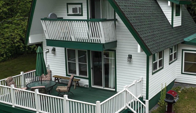 River Life Cottage - Alexandria Bay, NY - Dingman Point