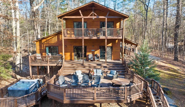 River Lodge Kayaks Mins to Blue Ridge River