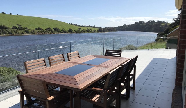 River Lodge, Large house on the Hopkins River
