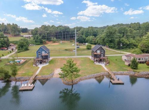 River Lofts - Onyx & Catawba Cottages