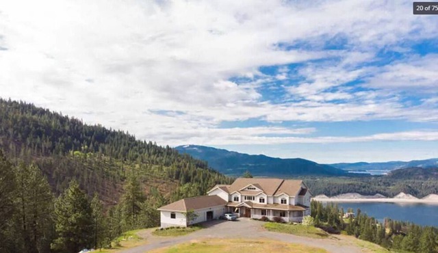 River/Mountain View House Suite #5