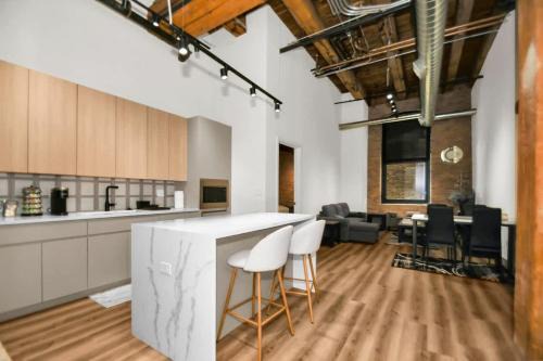 River North Rooftop With In and Out Parking 3