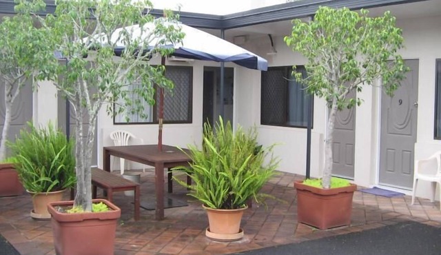 River Park Motor Inn