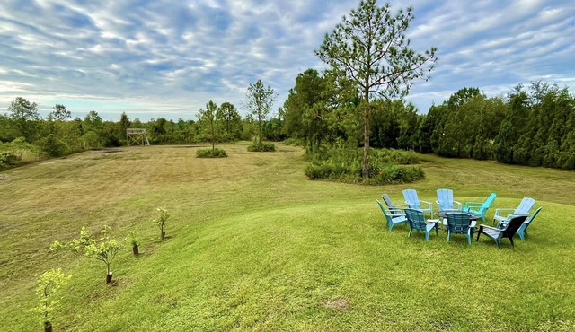 River Ranch Farmhouse on 2.5 Acres
