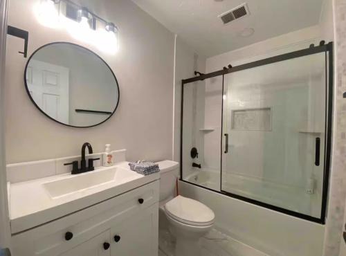 River Relaxation | Riverfront Home| Winchester