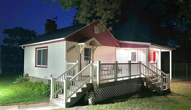River Respite: BIG Yard Outdoor Kitchen Boat Ramp & Dock