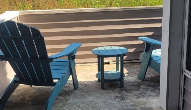 River Retreat Condo: serenity with great view of Neuse River!