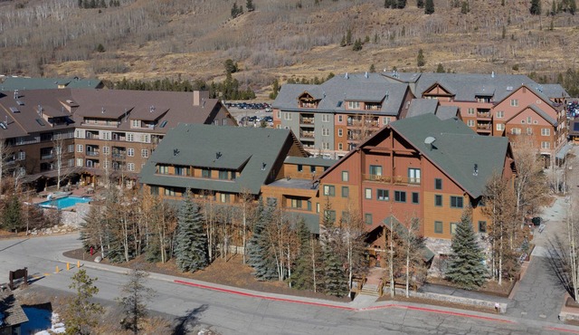 River Run Village Walk To Gondola Pool Hot Tubs Restaurants and Shops DELUXE