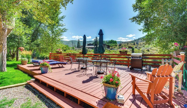 'River's Bend' Snowmass Condo: Bike, Hike & Ski!