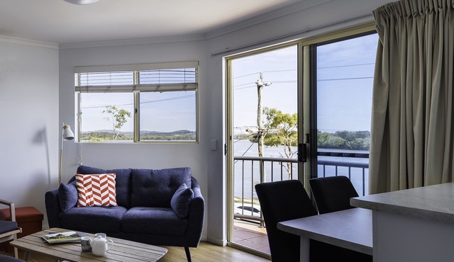 River Sands Apartments