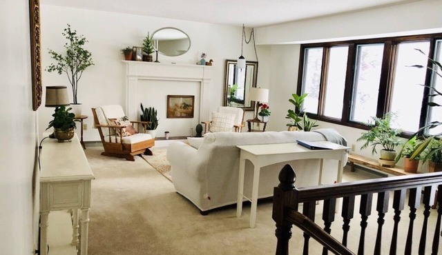River Valley Retreat. Just minutes from downtown.