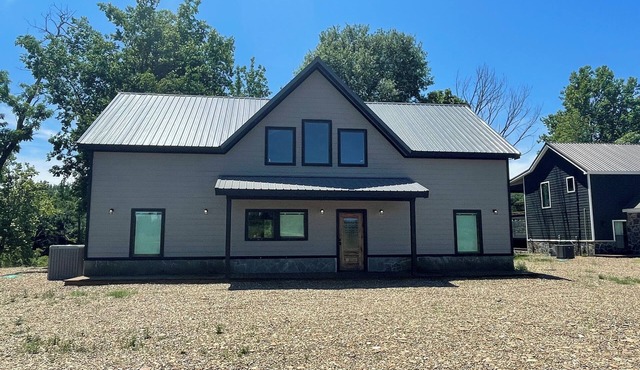 River View | 3 bedroom | Hot Tub | 7 guest