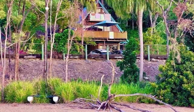 Riverbank - Captain Cook Drive 1770