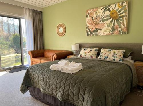 Riverbank Park MOTEL