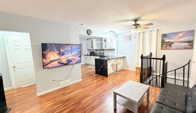 RiverFront 3bdr House Next to Airport, I5, Golfing, Casino, Mall, Boeing Mesuem