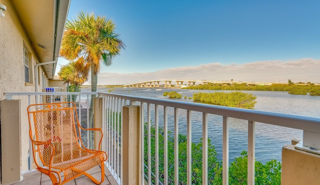 Riverfront Beach-side-Jade Winds #16