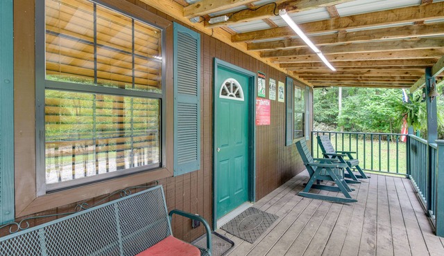 Riverfront Briceville Cabin w/Patio & Fire Pit!