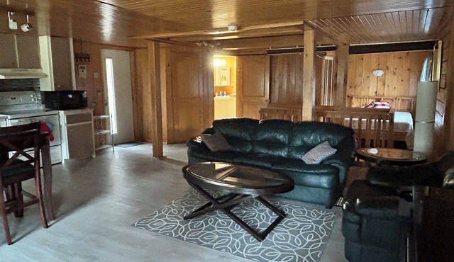 Riverfront cozy getaway