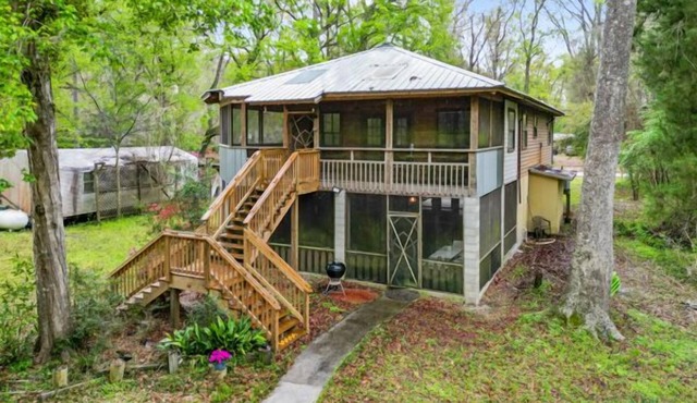 Riverfront Cabin, Ichetucknee River
