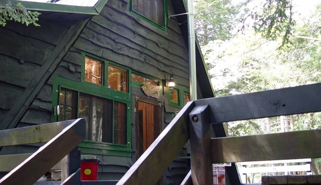 Riverfront Cabin Rental with Lovely Screened Porch near Potsdam, New York
