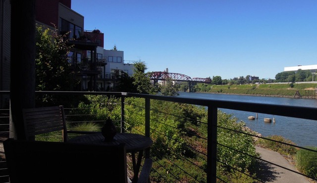 Riverfront condo in the heart of Portland