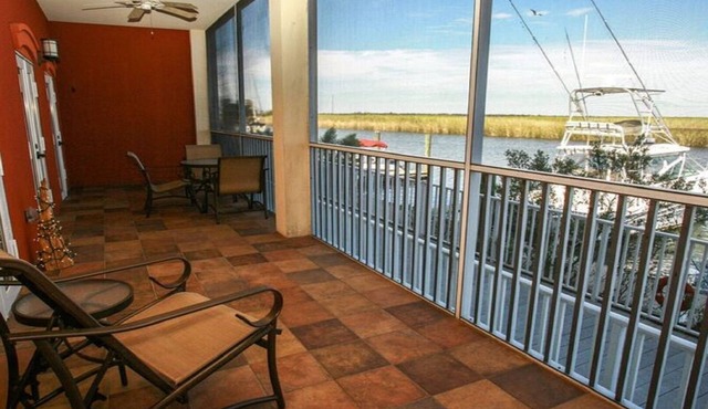 Riverfront Condo on Beautiful Apalachicola River!