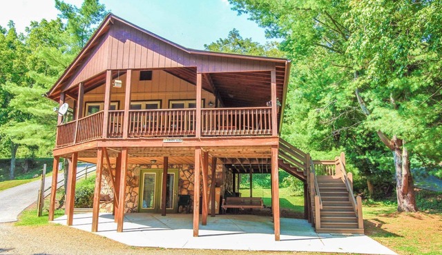 Riverfront/Easy River Access/Flat Yard 3BS10