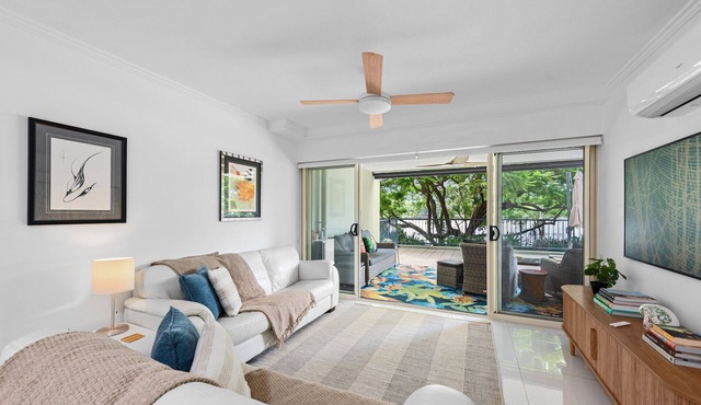 Riverfront Excellence! 2Bed/2Bath/2Car ~ West End