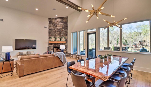 Riverfront Heber Springs Home with Dock & Slip!