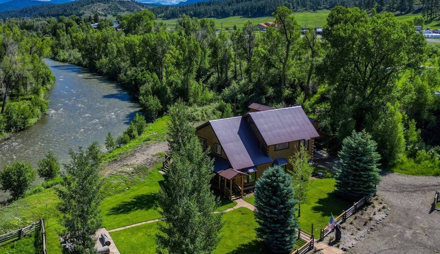 Riverfront, Hot Tub, Pond, Fire Pit, Stables, Deck, Near Downtown Pagosa!