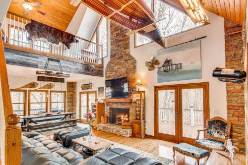 Riverfront Lake Lure Lodge with Deck on 13 Acres