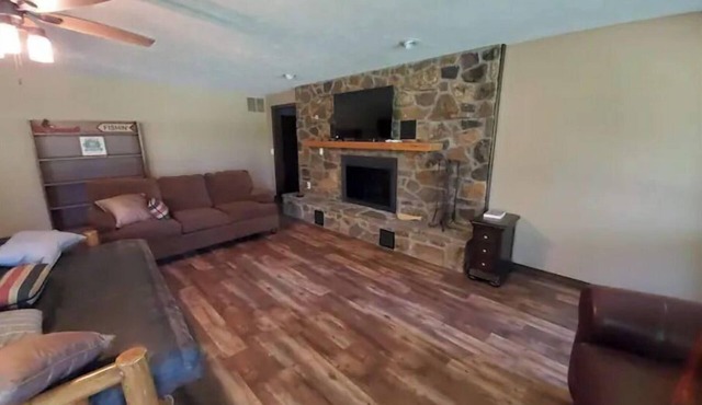 Riverfront Lodge on 10 Acres with Large Dock
