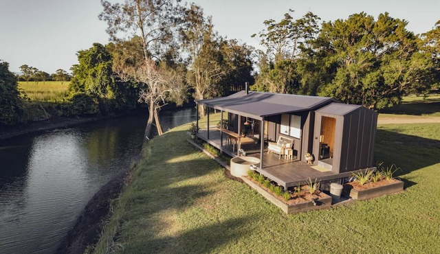 Riverfront Luxury Stay | Wellness Sauna & Bath