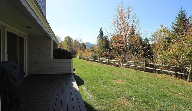 Riverfront Mountain Escape | Sauna & Fireplace
