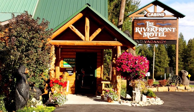 Riverfront Motel
