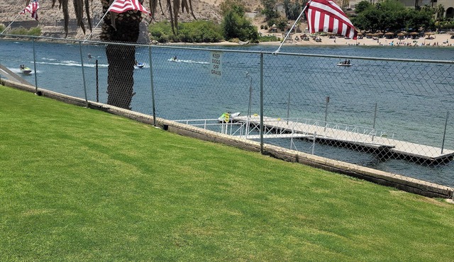 Riverfront Oasis! Sleeps 9