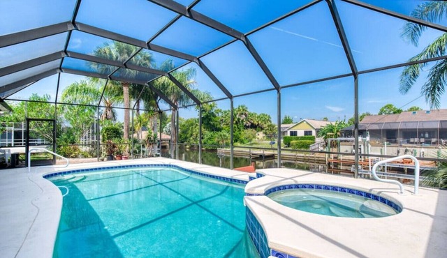 Riverfront *Pool *Dock *Billiard