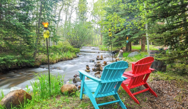 Riverfront Retreat in Nathrop: Fire Pits & Hot Tub