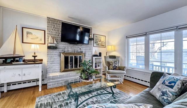 Riverfront Retreat w/Beach & Boat Access