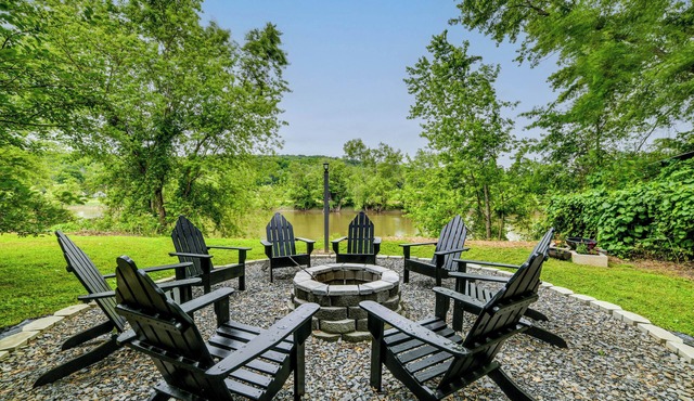 Riverfront Retreat w/Near Boat Launch in Nineveh!
