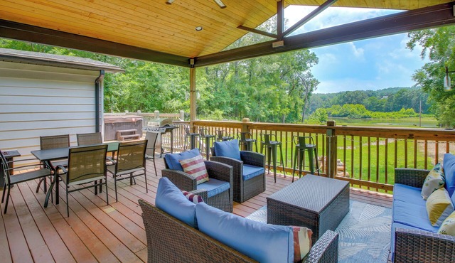 Riverfront Royal Home w/Hot Tub & Fire Pits!