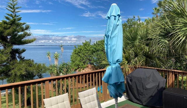 Riverfront*Shared Pool*3-Minute Walk to the Beach (202)