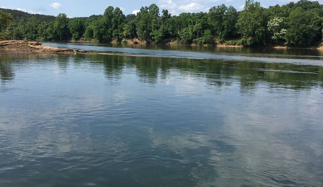 Riverhouse at Creswell Island