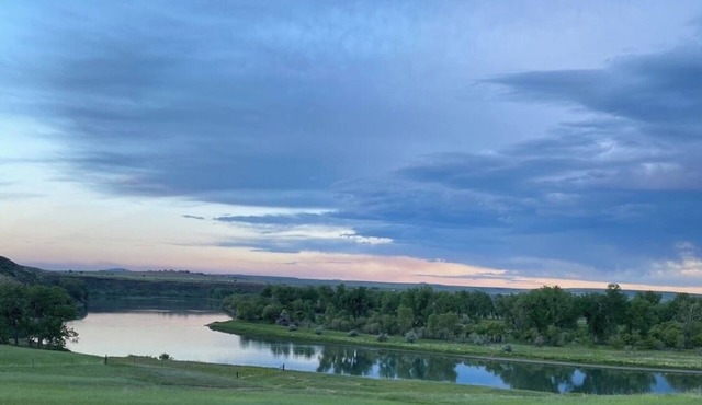 Rivers Edge Cottage!