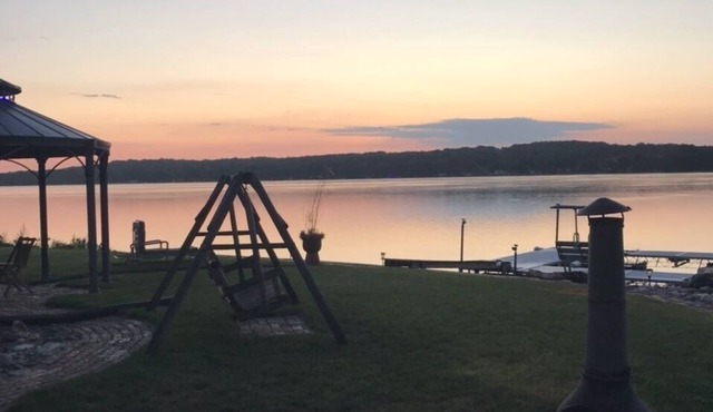 "Rivers Paradise". on the Heart of the Mississippi. 3 bd, 3 bath home