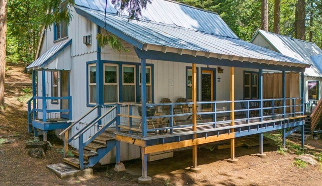 Rivers Resort Cabin #7