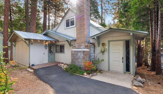 Rivers Resort Cabin #10