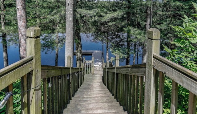 River’s Reverie - Privacy within minutes of conveniences and attractions!