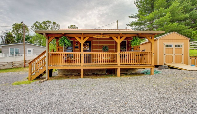 ‘River’s View’ - Cherokee Lake Cabin w/Fire Pit!