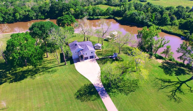 Riversbend Retreat on the San Bernard River